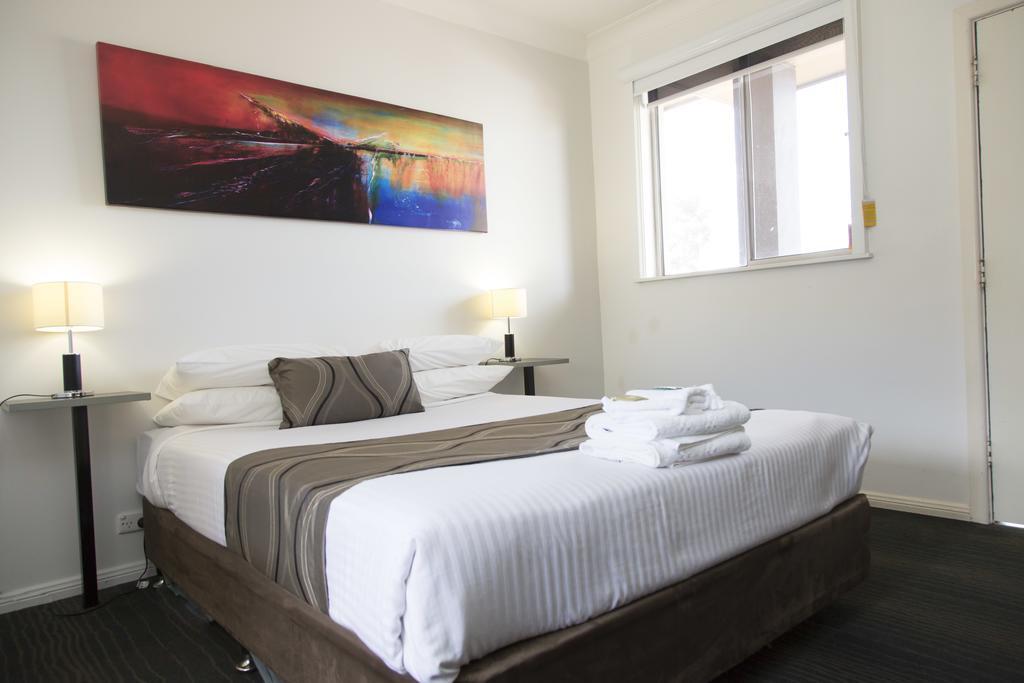 A Line Motel Griffith Εξωτερικό φωτογραφία